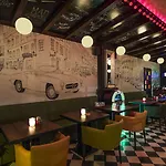波斯佛拉酒店 酒店