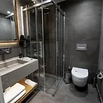 波斯佛拉酒店